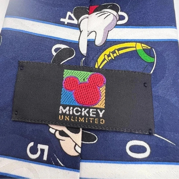 Disney Mickey Unlimited Neck Tie Football Mickey Mouse Goofy Length 58” Width 4” - Picture 2 of 5